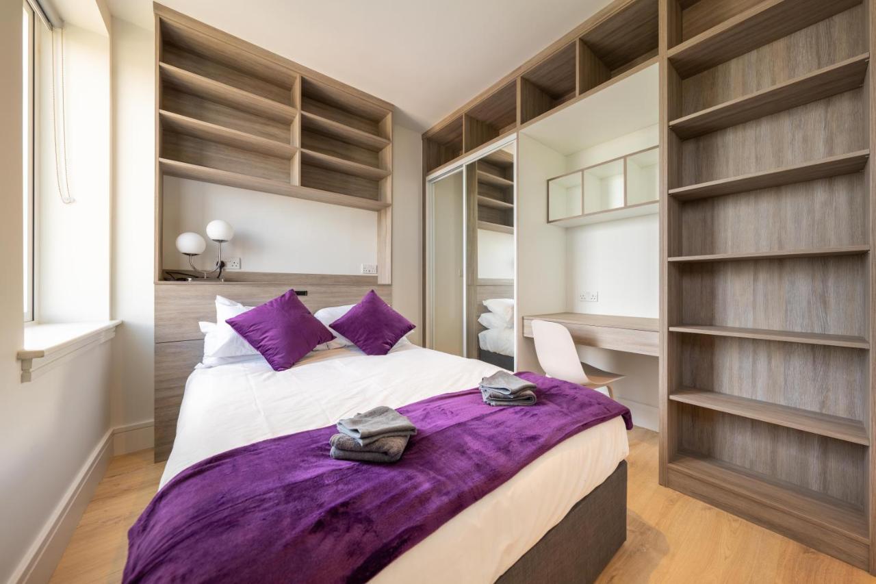 Cozy Apartments - Free Wifi And Parking Onsite Feltham Esterno foto